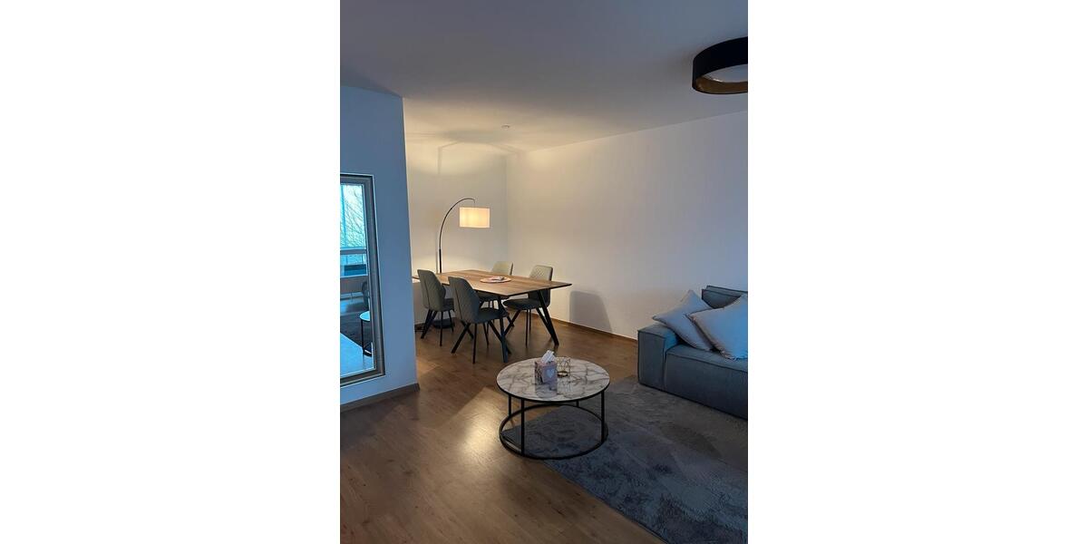 Etagenwohnung Rostock Gehlsdorf - 2 Zimmer, 62 m&sup2;, 1.300&euro; | Angebot:24438891