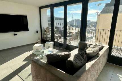 Wohnung Rostock - 2 Zimmer, 70 m&sup2;, 2.250&euro; | Angebot:25549292