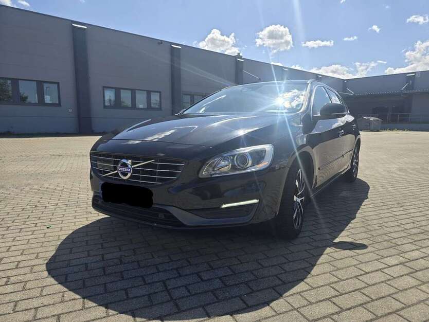 Volvo V60 140.000 km 14.500 € Rostock 18146