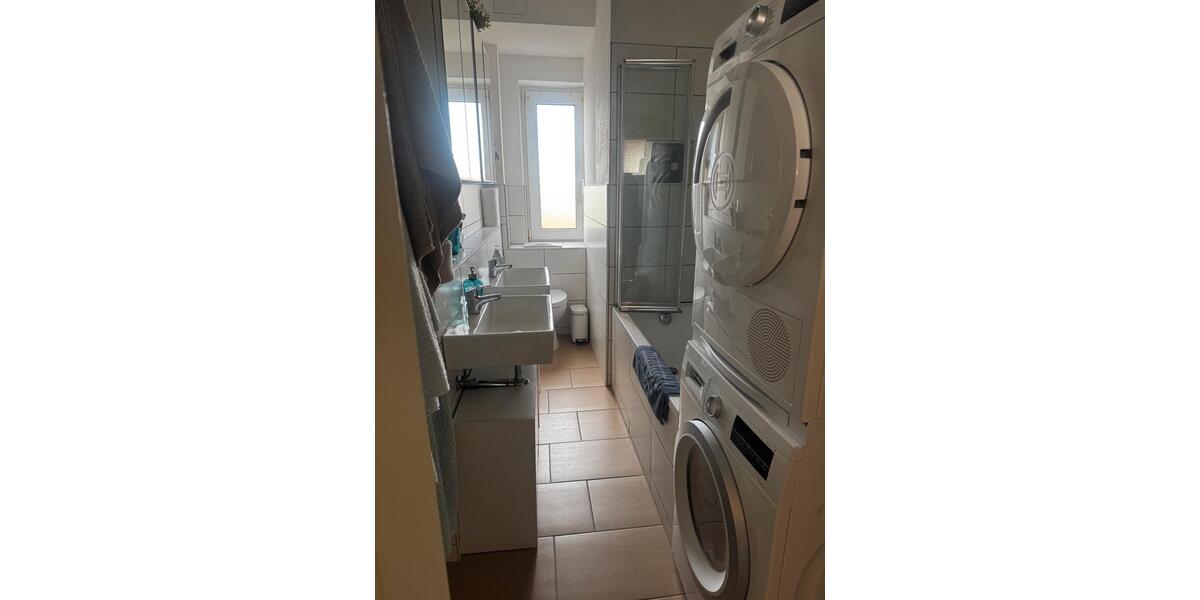 Etagenwohnung Rostock Alt Bartelsdorf - 3 Zimmer, 70 m&sup2;, 700&euro; | Angebot:26084791
