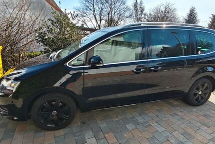 VW Sharan 256.131 km 12.499 &euro; Satow 18239