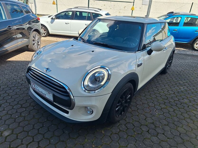 Mini ONE 106.000 km 12.990 € Rostock 18146