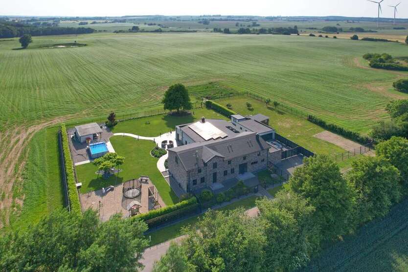 Haus zum Kaufen in Rostock 2.485.000 € 507 m²