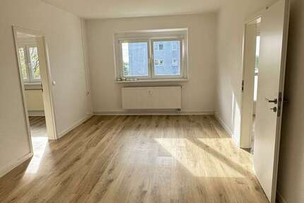 Wohnung Rostock Marienehe - 3 Zimmer, 65 m&sup2;, 150.000&euro; | Angebot:26676577