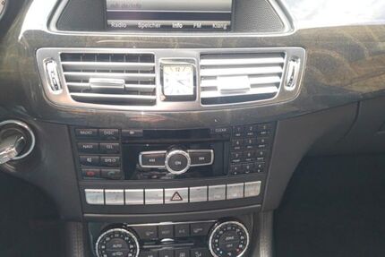 Mercedes-Benz CLS 350 Shooting Brake 321.500 km 9.500 &euro; Beselin 18196