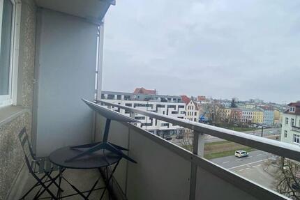 Wohnung Rostock Hansaviertel - 1 Zimmer, 35 m&sup2;, 780&euro; | Angebot:26349507