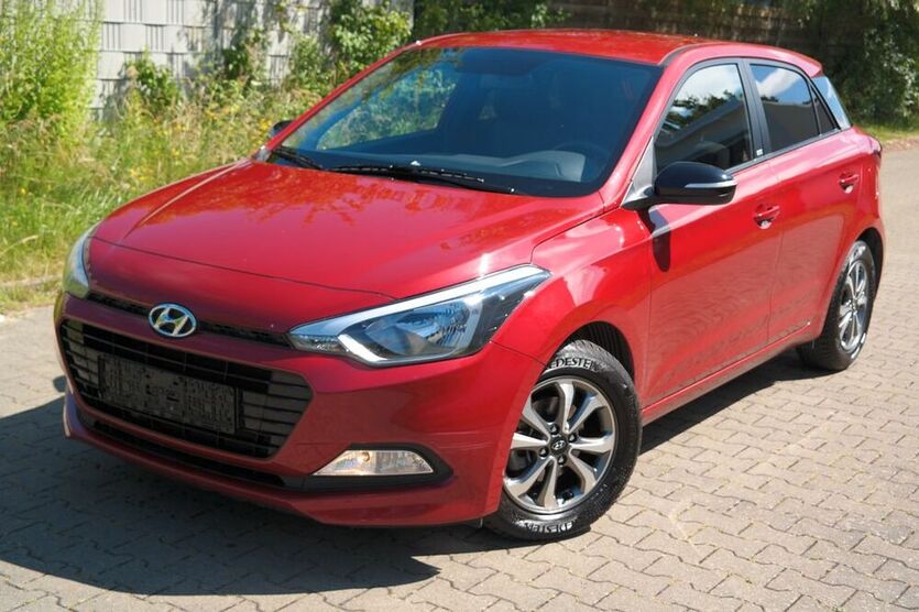 i20