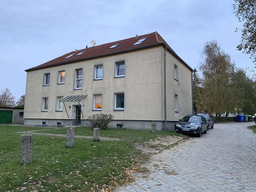 Haus zum Kaufen in Kavelstorf bei Rostock 550.000 € 316 m²