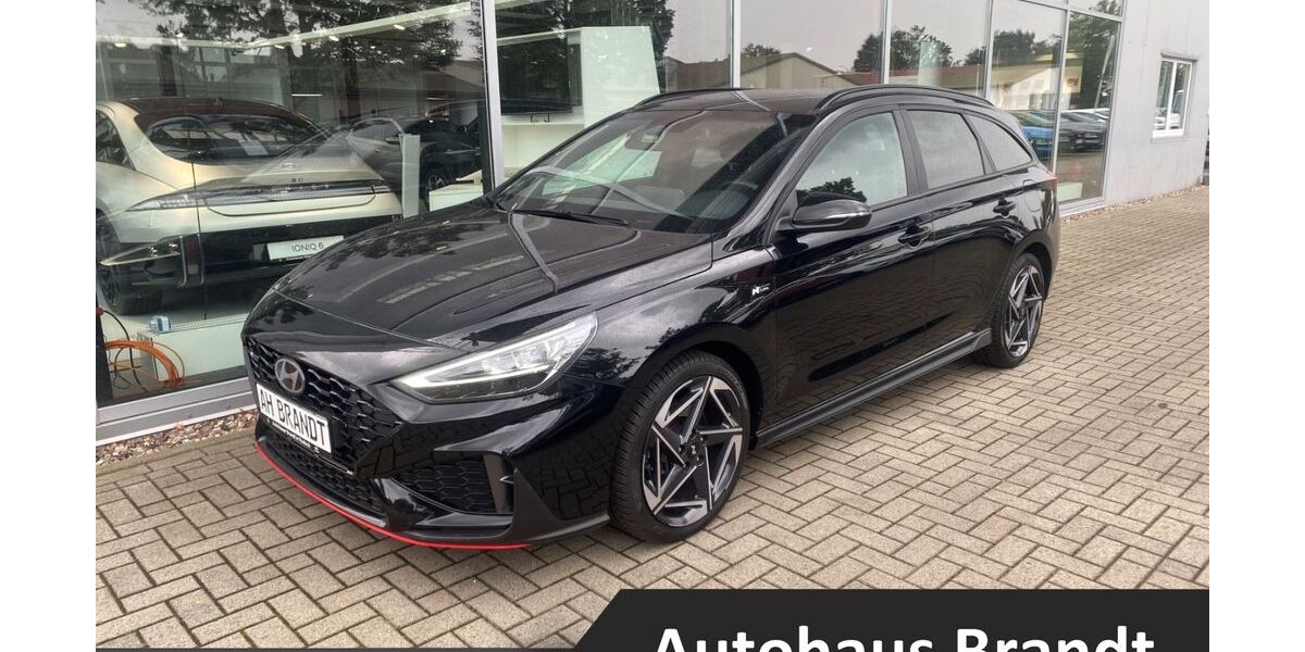 Hyundai i30 31.616 km 23.990 &euro; Rostock 18146