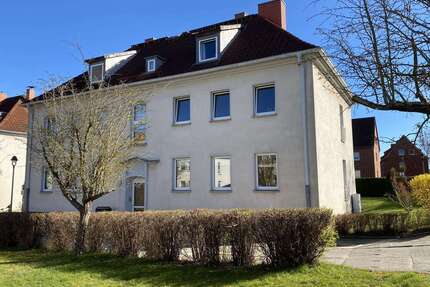 Wohnung zum Kaufen in Ribnitz-Damgarten 120.000 € 63.58 m²
