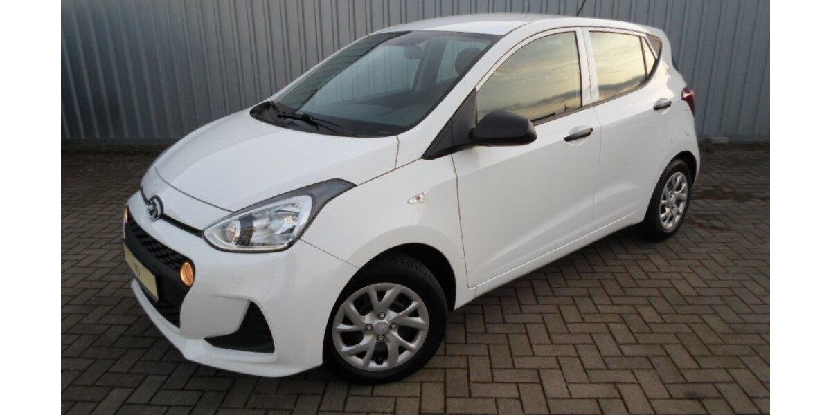 Hyundai i10 51.994 km 9.790 &euro; Ribnitz-Damgarten 18311