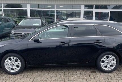 Kia ceed Sportswagon 12.500 km 22.980 € Vilz 18195