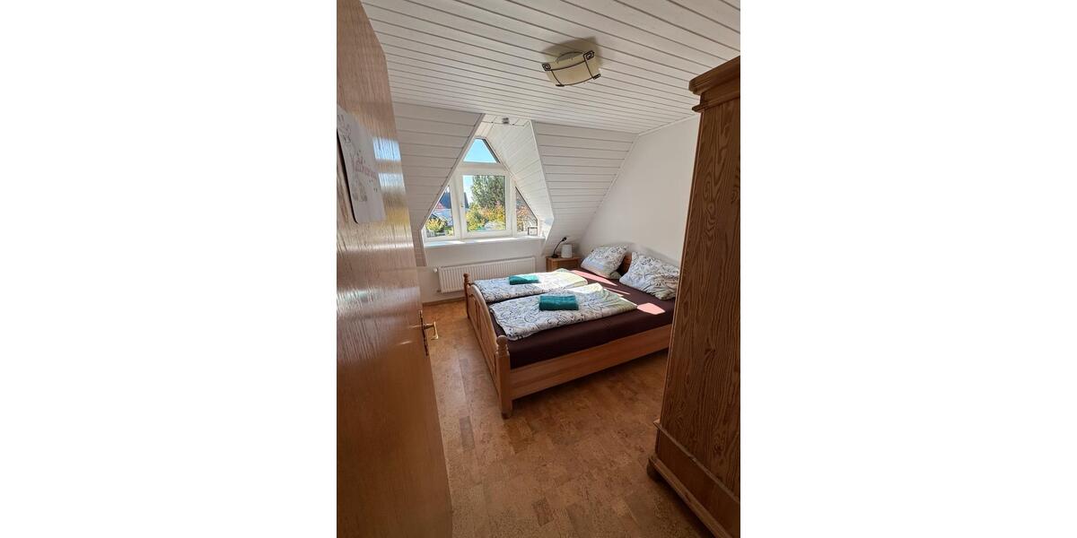 Einfamilienhaus Rostock - 7 Zimmer, 180 m&sup2; | Angebot:24588896