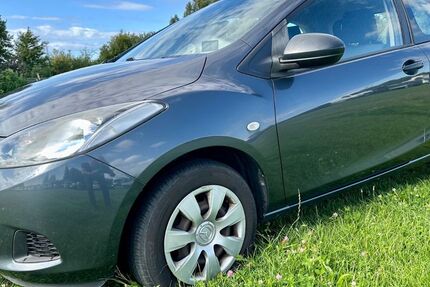 Mazda 2 147.457 km 2.000 € Rostock 18147