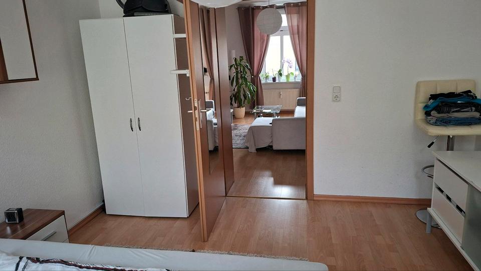 Etagenwohnung Rostock Hansaviertel - 2 Zimmer, 35 m&sup2;, 450&euro; | Angebot:25842858