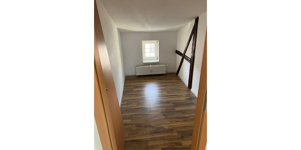 Dachgeschosswohnung - derzeit schon reserviert 2 zimmer