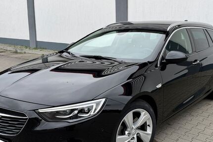 Opel Insignia 97.500 km 15.500 &euro; Rostock 18059