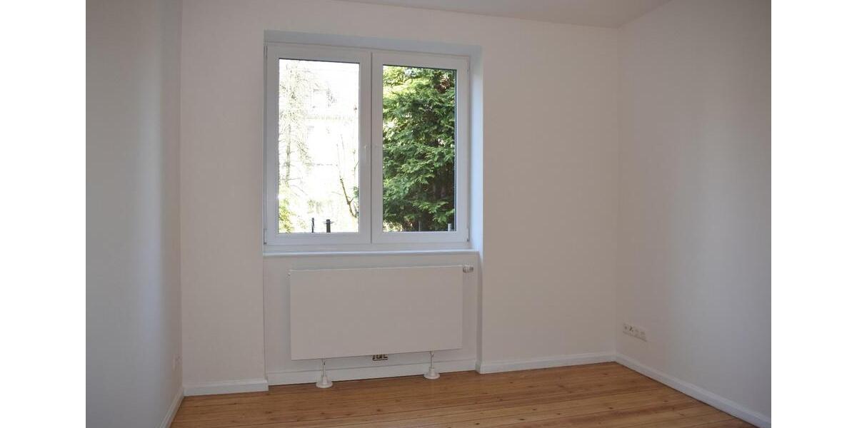 Erdgeschoßwohnung Rostock Hansaviertel - 4 Zimmer, 100 m&sup2;, 1.490&euro; | Angebot:26637151