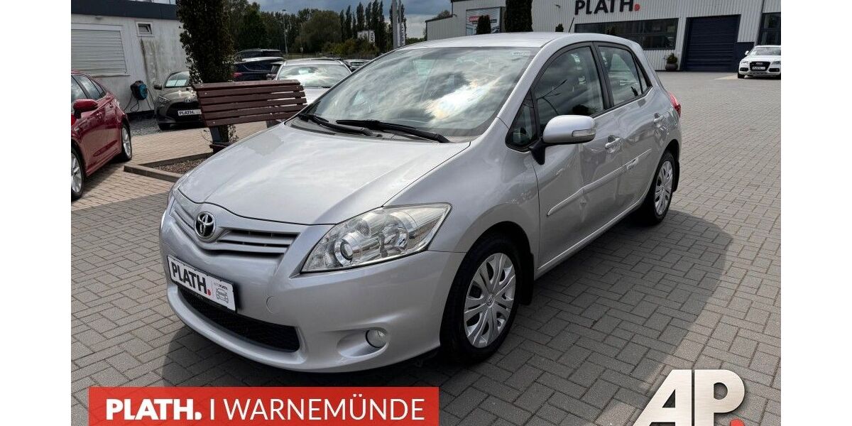 Toyota Auris 208.252 km 4.990 &euro; Rostock-Warnemünde 18119