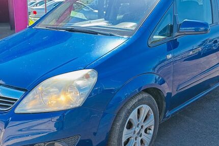 Opel Zafira 176.730 km 1.800 &euro; Rostock 18069