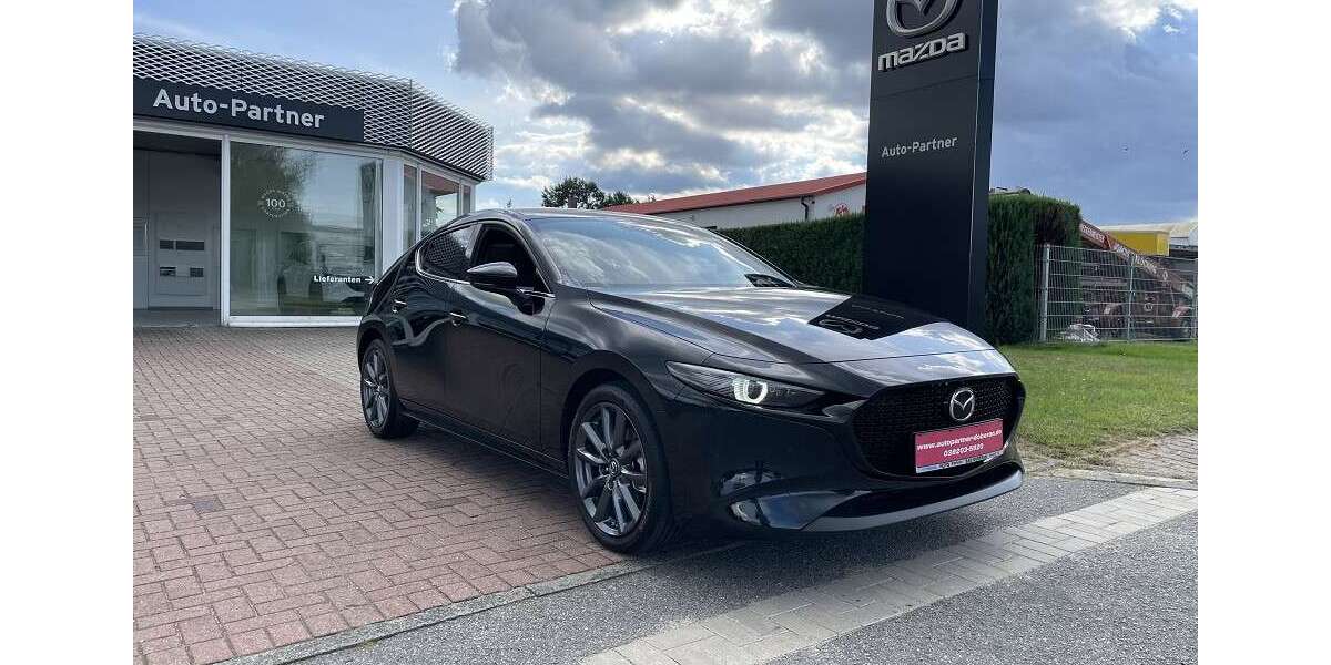 Mazda 3 24.669 km 22.990 &euro; Bad Doberan 18209