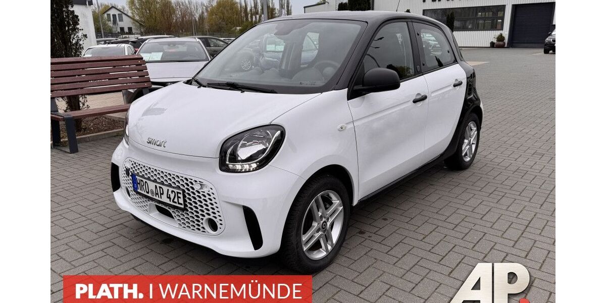 Smart ForFour 18.474 km 13.490 &euro; Rostock-Warnemünde 18119