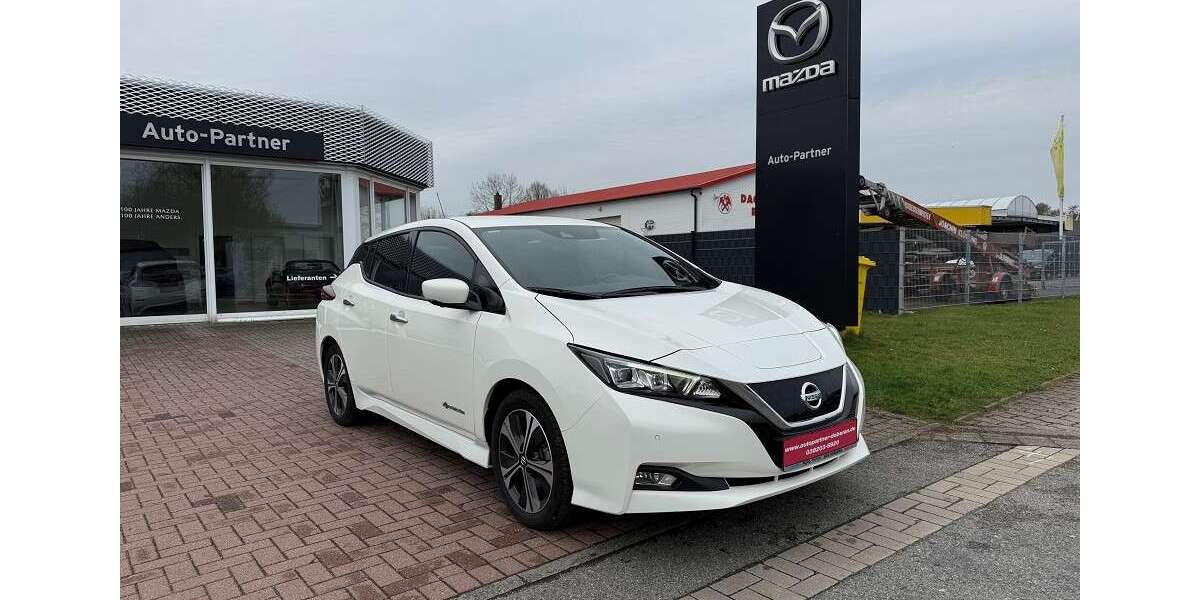 Nissan Leaf 41.421 km 13.490 &euro; Bad Doberan 18209