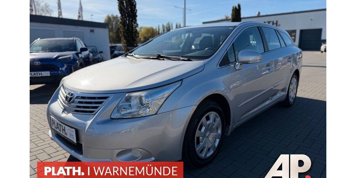 Toyota Avensis 163.653 km 8.990 &euro; Rostock-Warnemünde 18119