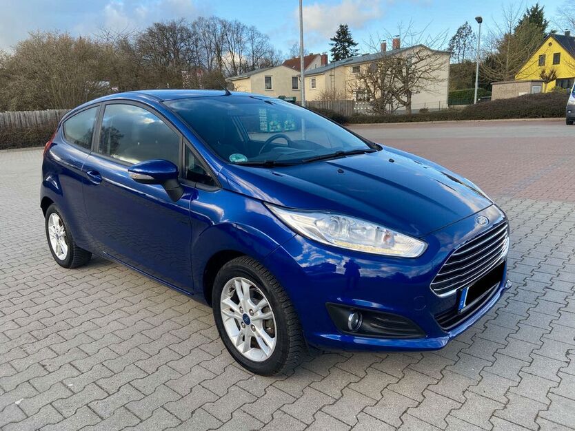 Ford Fiesta 142.100 km 5.390 € Satow 18239