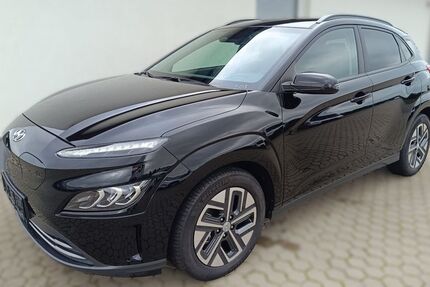 Hyundai KONA 29.450 km 21.890 € Broderstorf / OT Pastow 18184