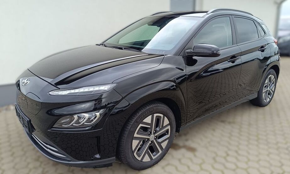 Hyundai KONA 29.450 km 21.890 € Broderstorf / OT Pastow 18184