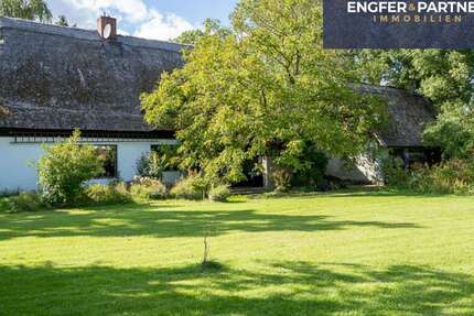 Haus zum Kaufen in Rostock Groß Klein 689.000 € 213.15 m² 6 zimmer