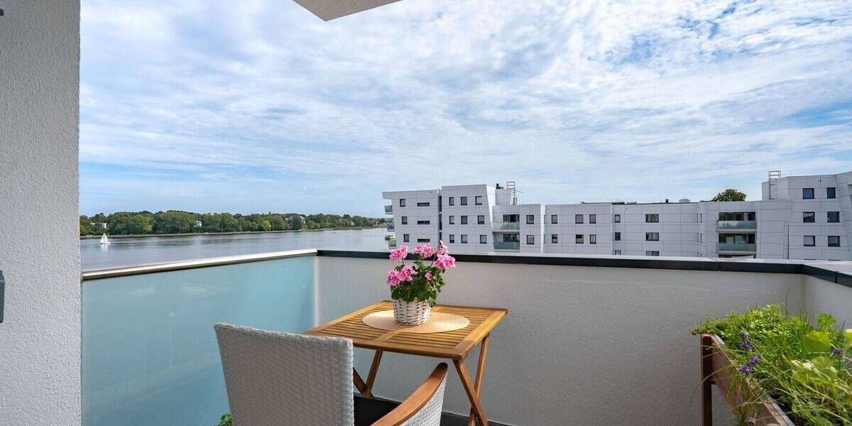 Etagenwohnung Rostock Kröpeliner Tor-Vorstadt - 3 Zimmer, 103 m&sup2;, 594.000&euro; | Angebot:25674830