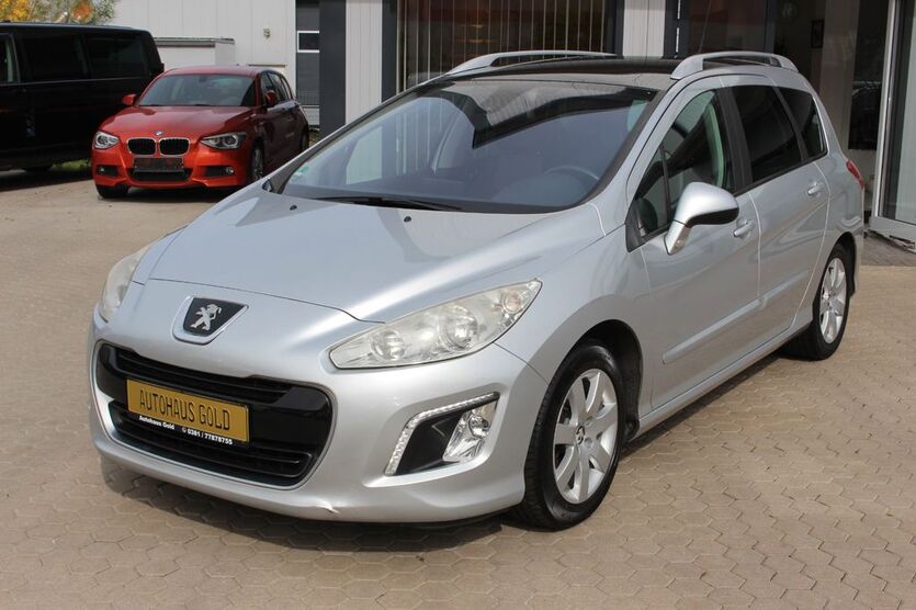 Peugeot 308 172.000 km 4.499 € Rostock 18107