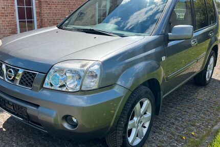 Nissan X-Trail 154.760 km 6.490 &euro; Bargeshagen 18211